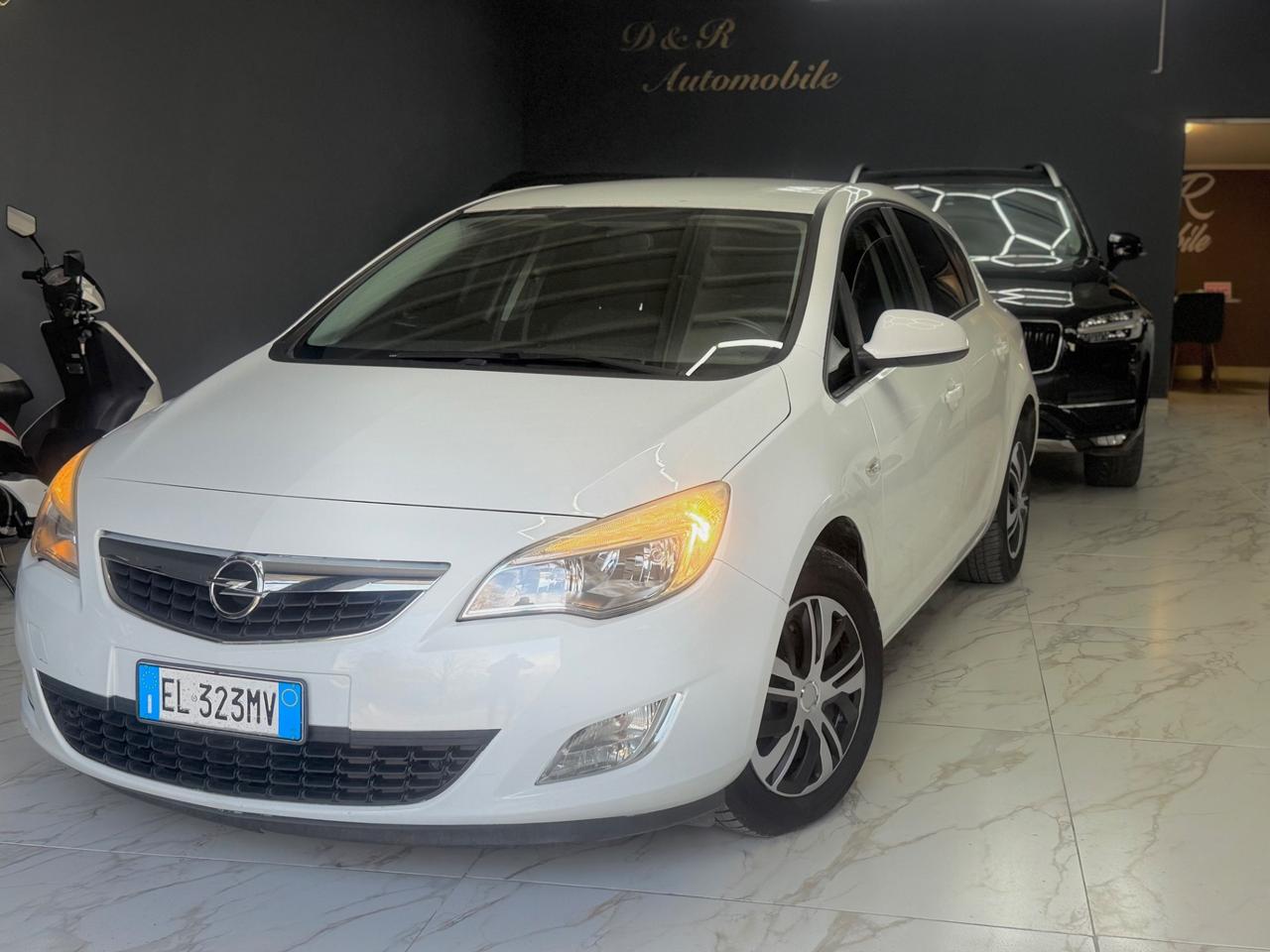 Opel Astra 1.7 CDTI 110CV 5 porte Elective