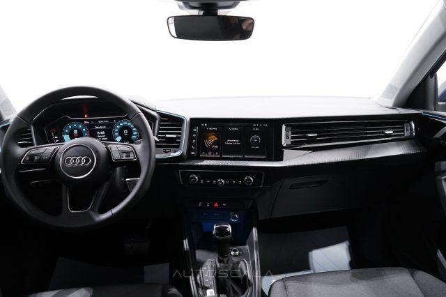 AUDI A1 allstreet 30 TFSI S-Tronic Identity Contrast