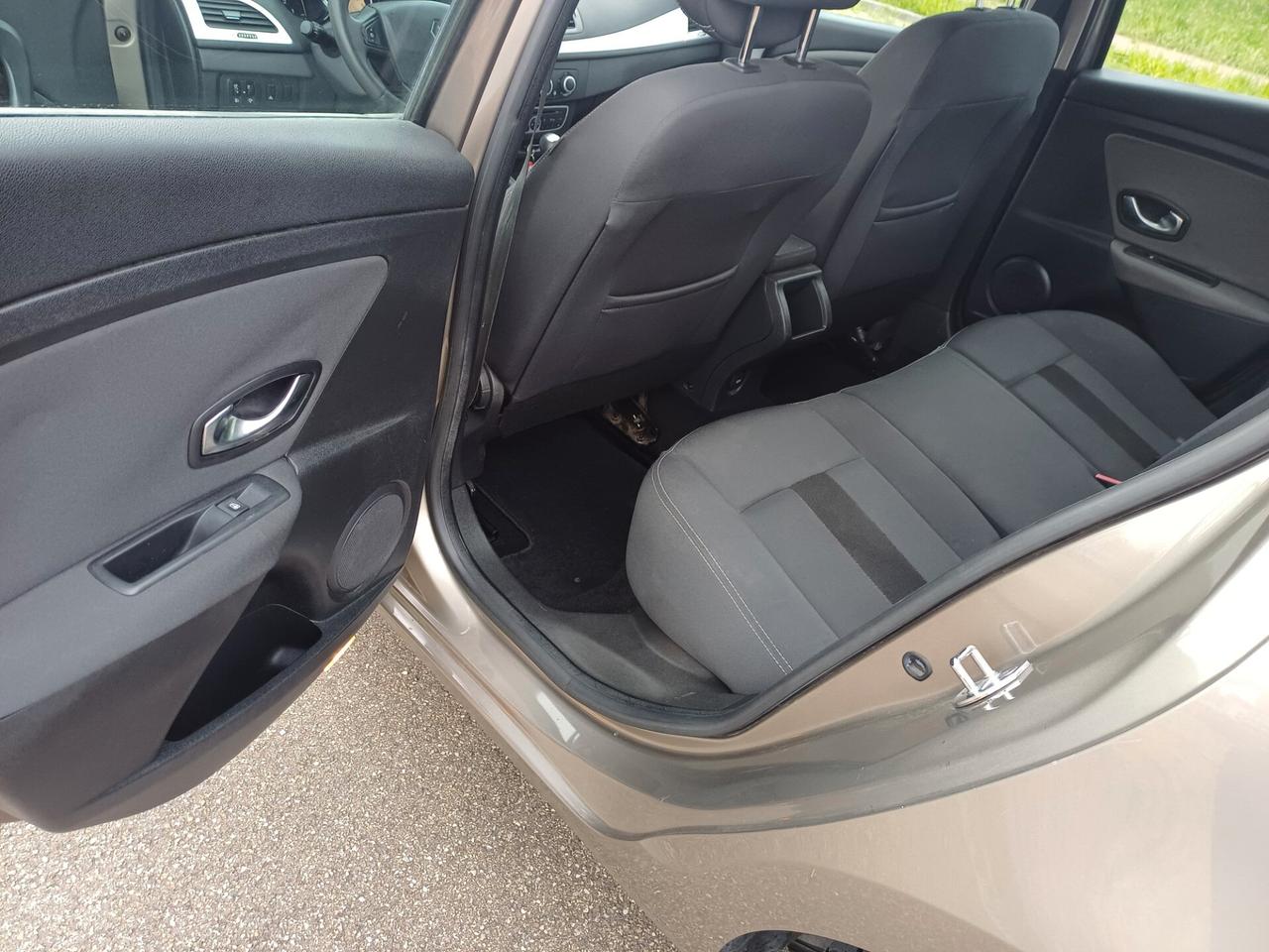 Renault Megane Mégane 1.5 dCi 110CV Luxe
