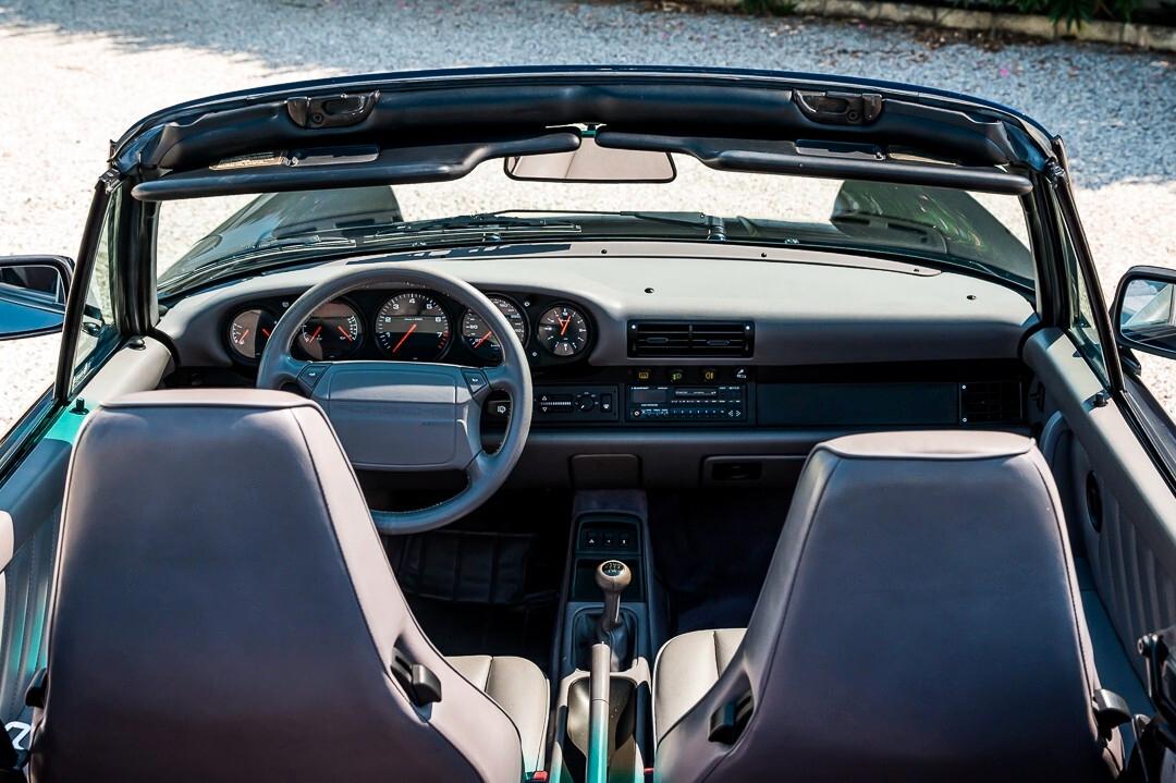 Porsche 911 964 Carrera Cabriolet