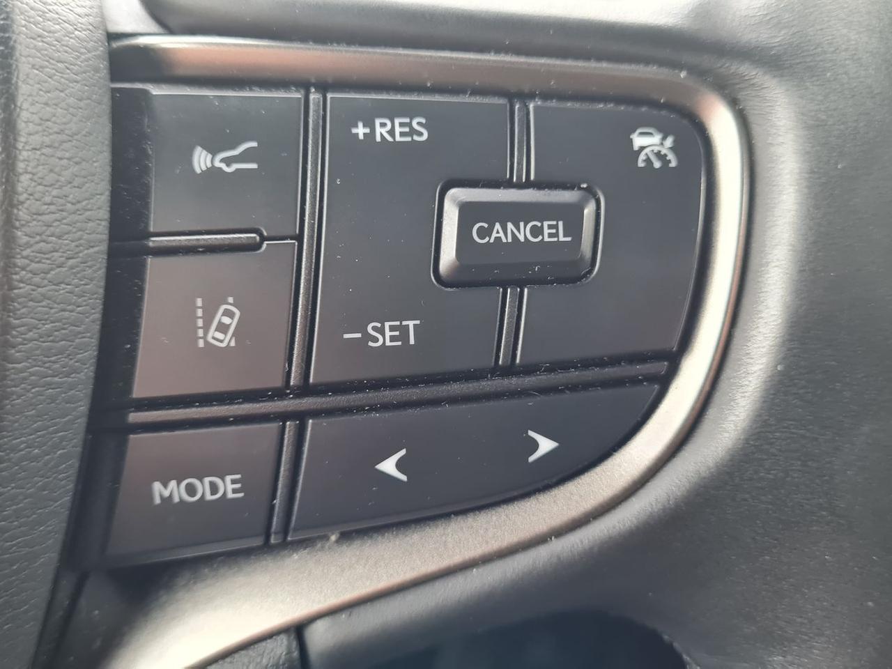 Lexus UX 250h HEV Design #8376