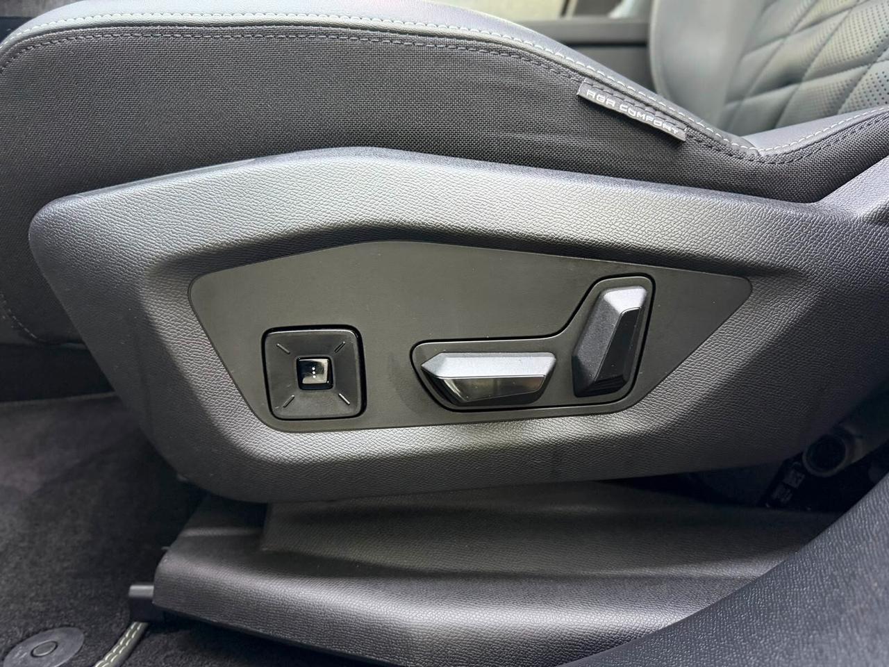 Peugeot 3008 1.2 Benzina Hybrid 136 e-DCS 6 GT