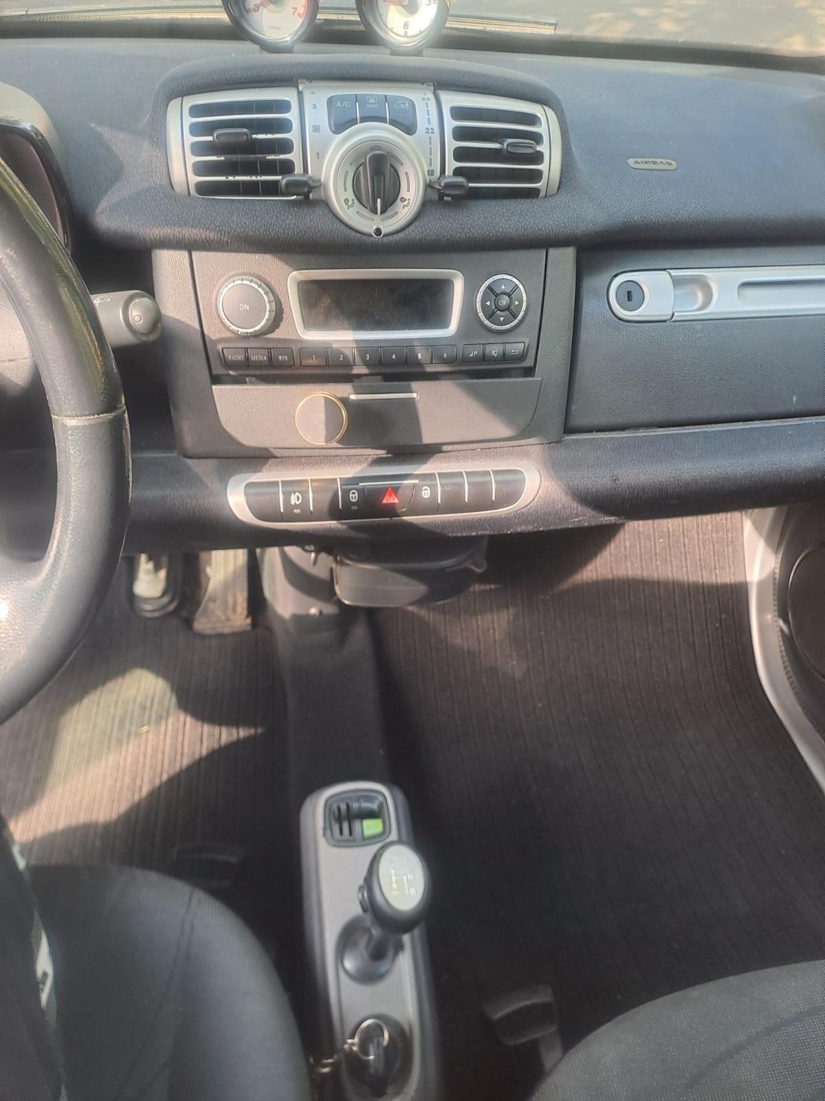 Smart ForTwo 1000 52 kW coupé passion