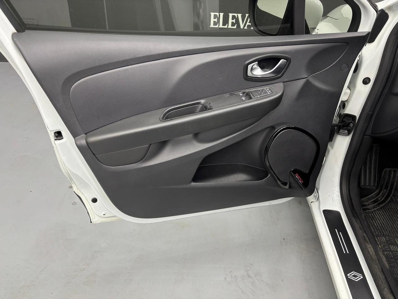 Renault Clio dCi 8V 75CV Start&Stop 5 porte Energy Zen