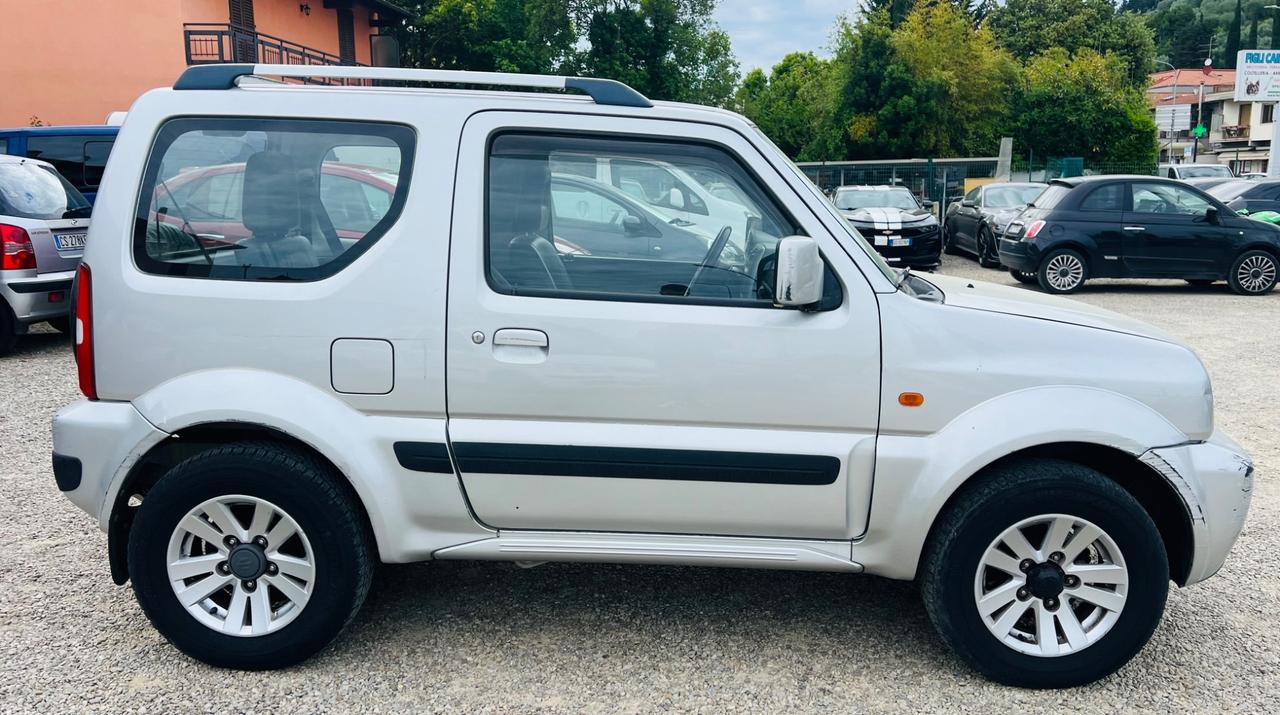 Suzuki Jimny 1.3i 16V cat 4WD Special