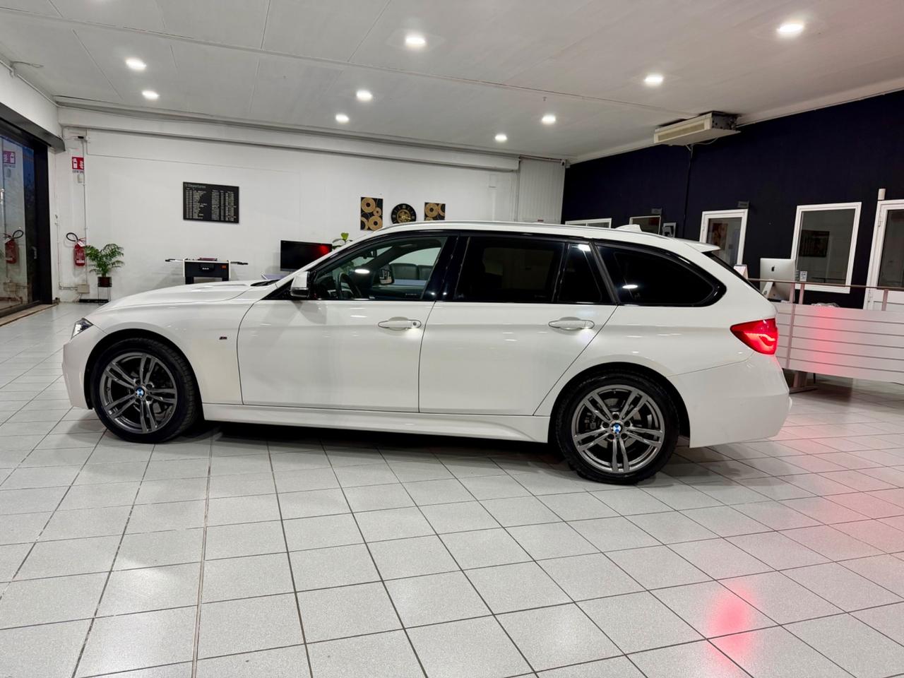 Bmw 320 320d xDrive Touring Msport
