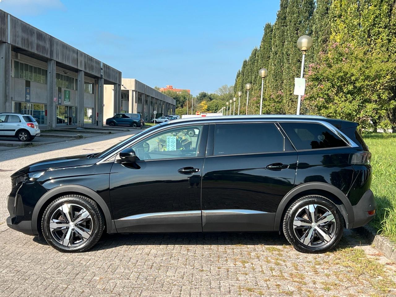 Peugeot 5008 BlueHDi 130 CAMBIO AUTOMATICO