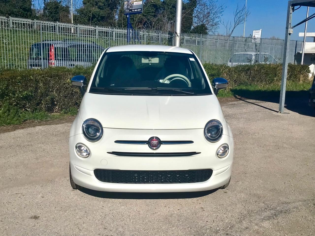Fiat 500 1.0 Hybrid lounge KM 0