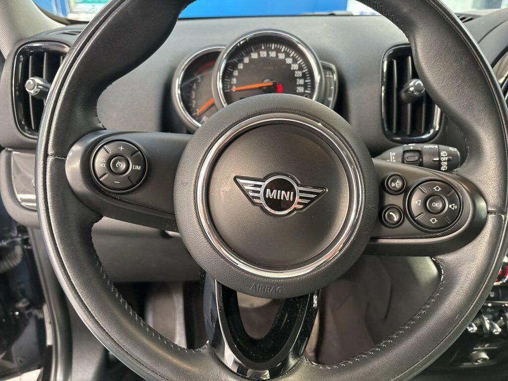 Mini Cooper D Countryman 2.0 TwinPower Turbo Cooper D Business Steptronic