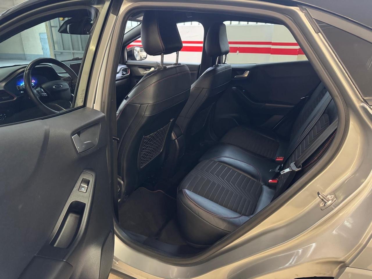 Ford Puma 1.0 EcoBoost Hybrid 155 CV S&S ST-Line X