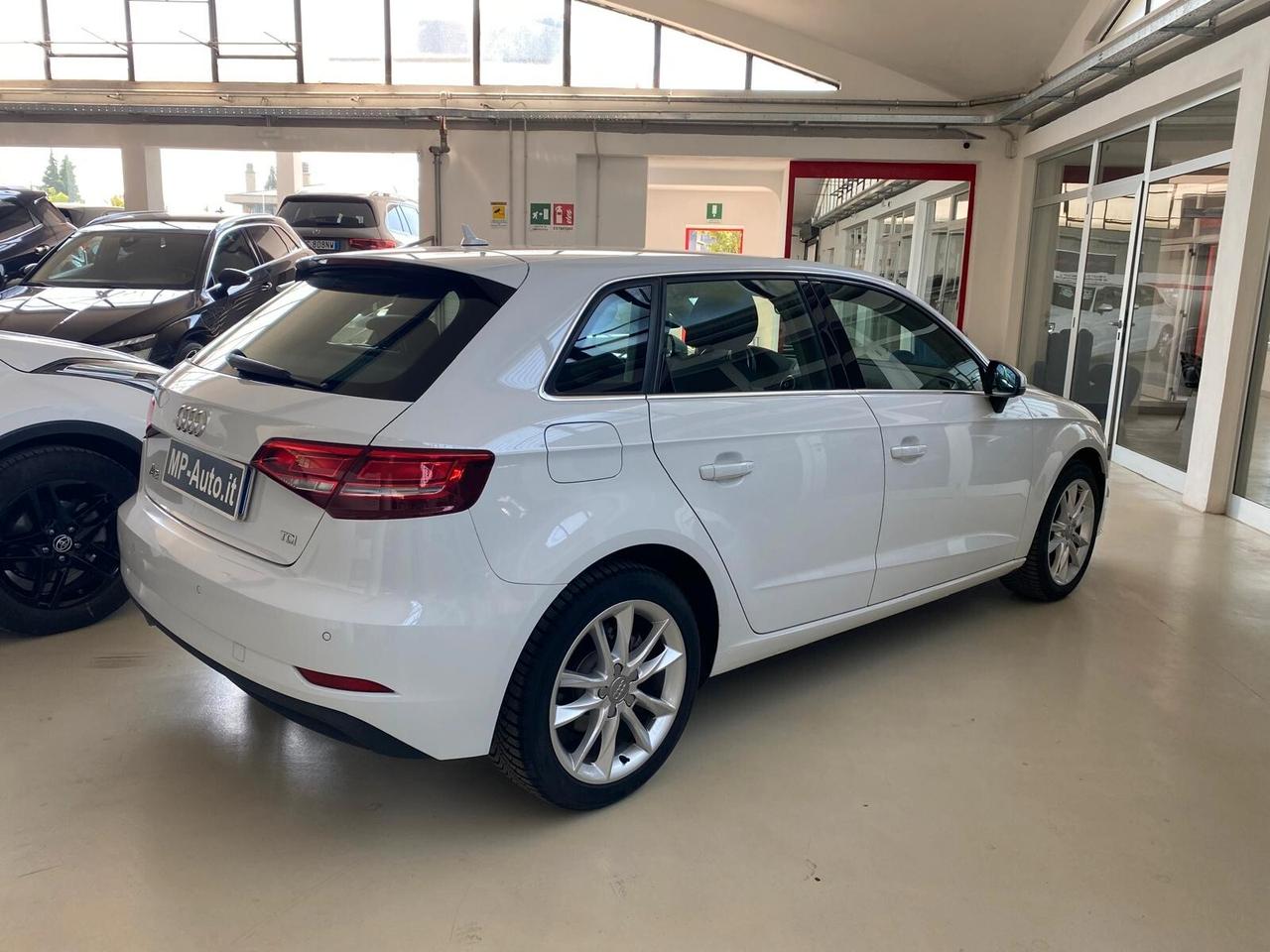 Audi A3 SPB 1.6 TDI S tronic Business