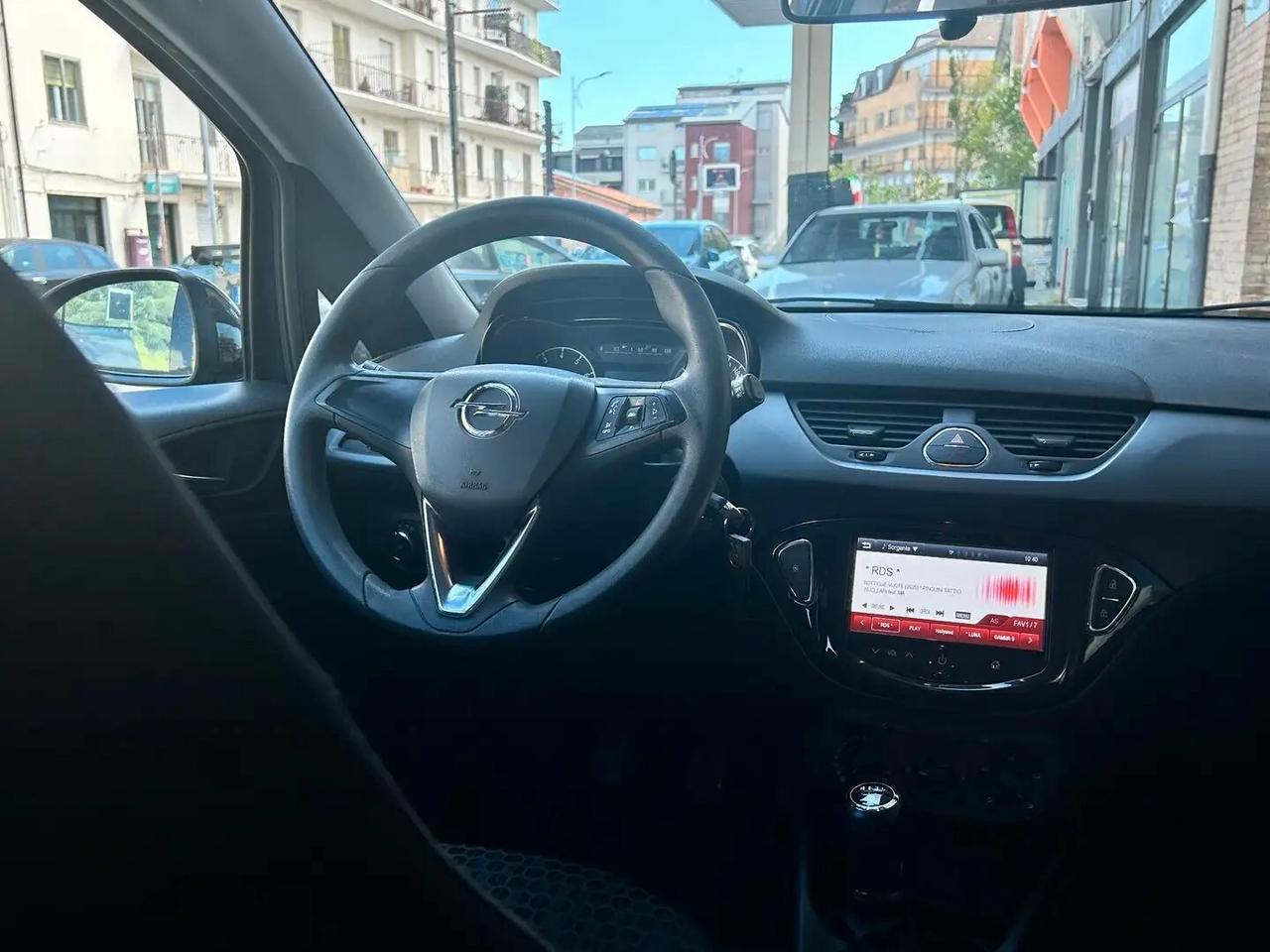Opel Corsa 1.2 5 porte