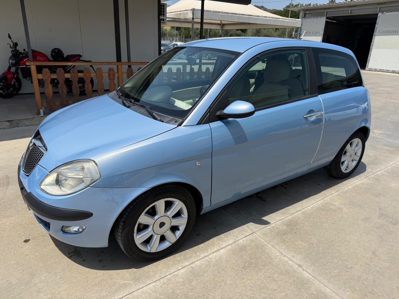 Lancia Ypsilon 1.3 Multijet 16V Argento