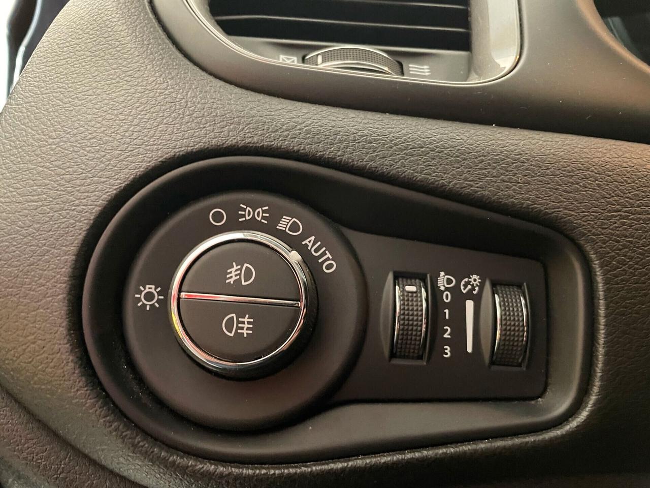 JEEP RENEGADE 1.6MJT LIMITED 130cv