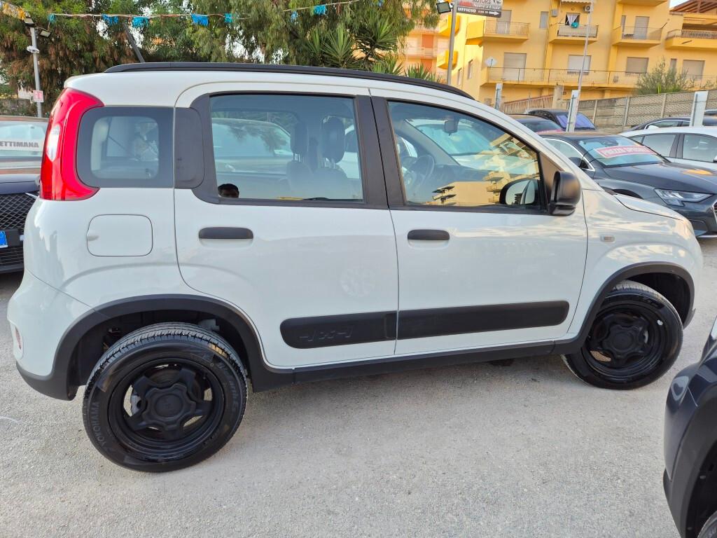 FIAT PANDA 4X4 BENZINA 2020