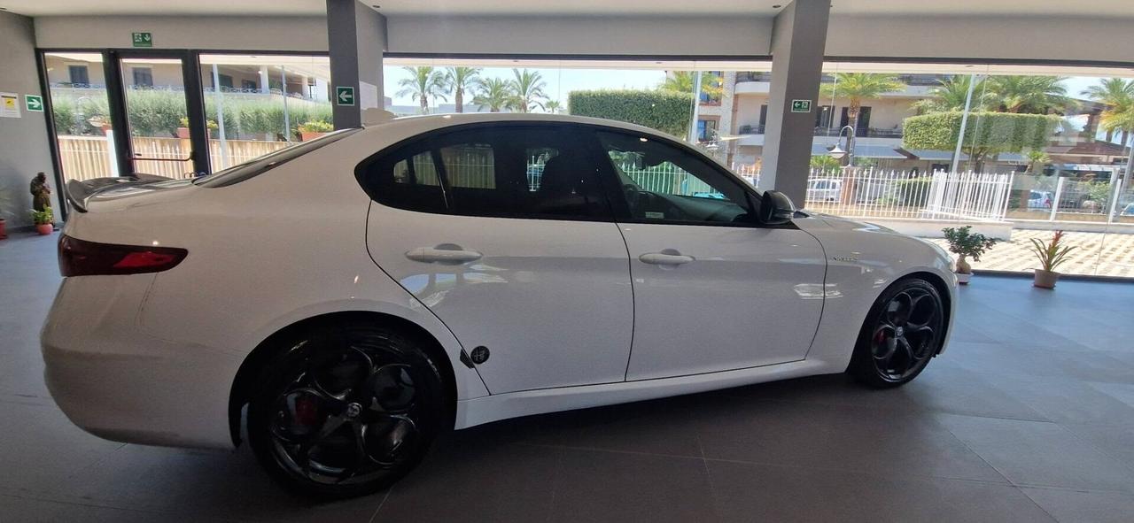 Alfa Romeo Giulia 2.2 DIESEL 180 CV 05/17 KM38000 ITALIANA UNICO PROPRIETARIO CON FARI BIXENO,NAVIGATORE,TELECAMERA,PELLE TOTALE