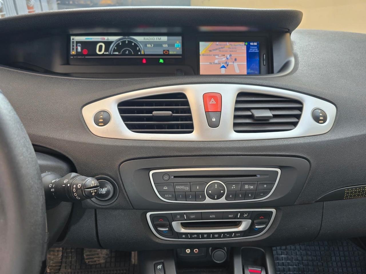 Renault Scenic Scénic X-Mod 1.5 dCi 110CV Dynamique