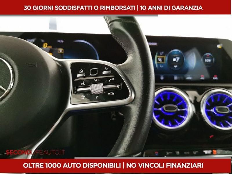 Mercedes-Benz Classe A A 180 d Sport Night edition auto