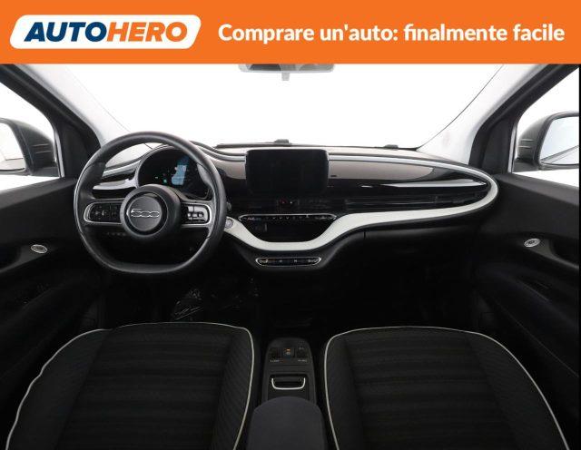 FIAT 500e Berlina 42 kWh Passion