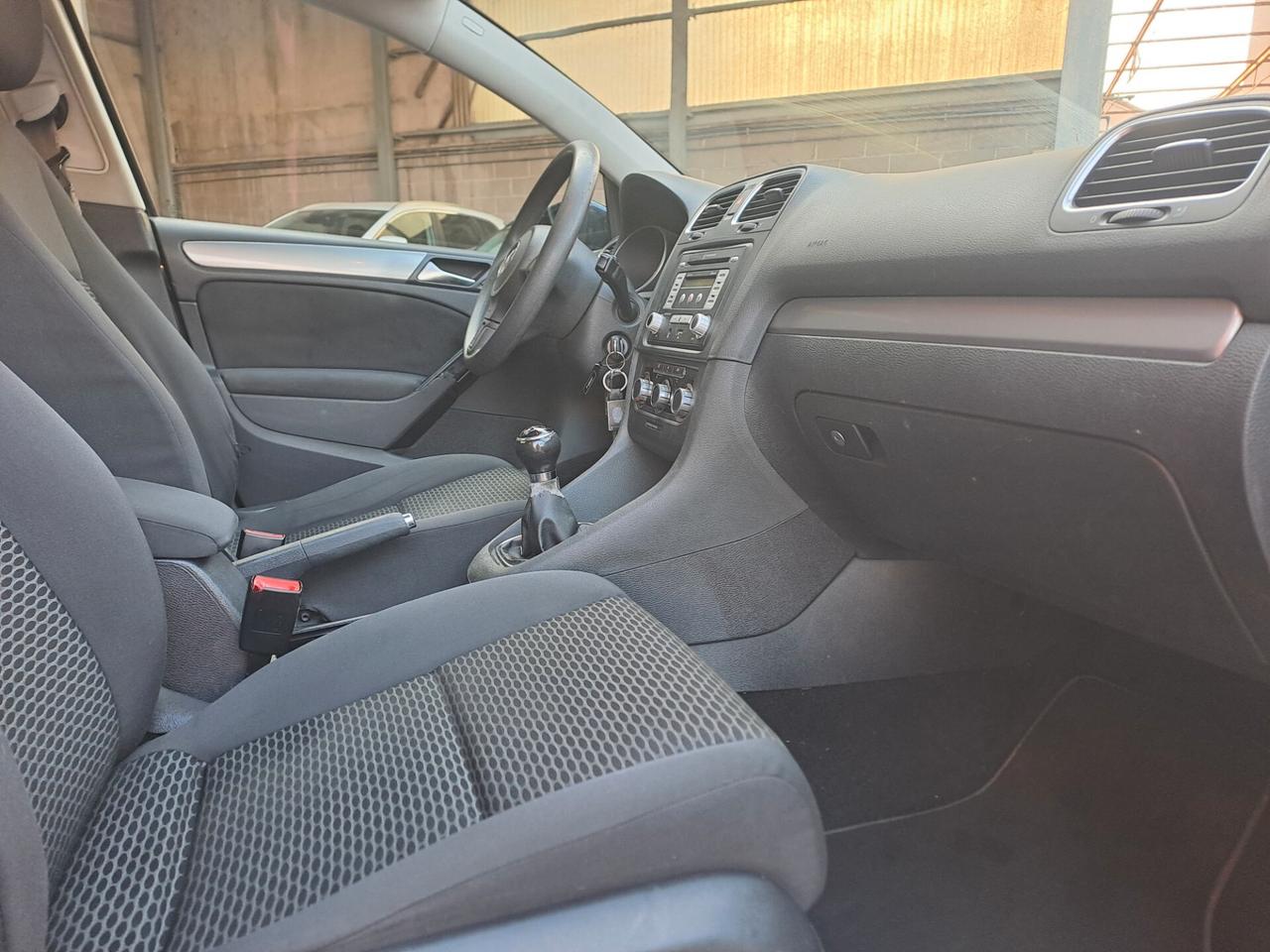 VW GOLF 1.2 BENZINA *OK NEOPATENTATI*