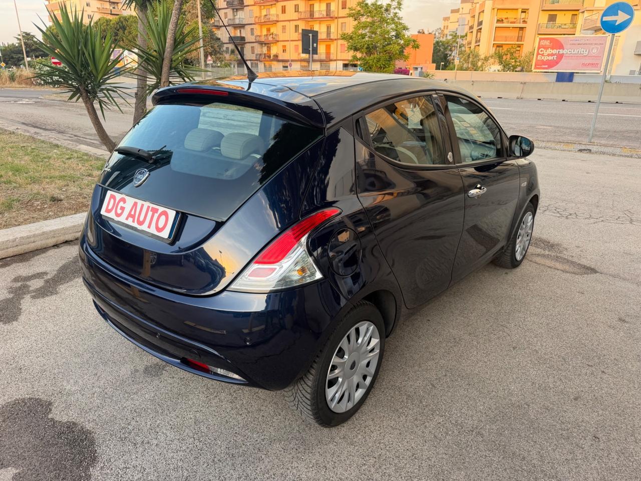 Lancia Ypsilon 1.2 69 CV GPL Ecochic 2017