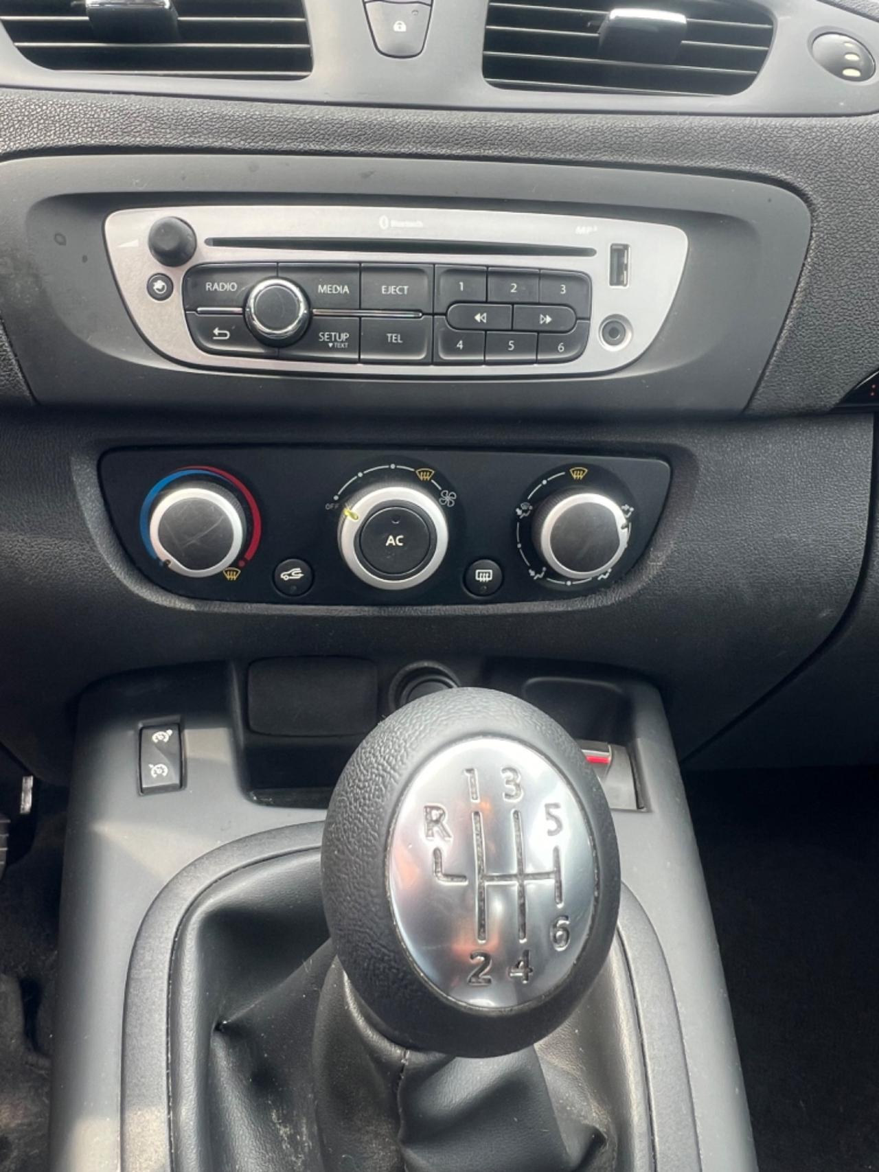 Renault Scenic Scénic XMod 1.5 dCi 110CV S&S Bose
