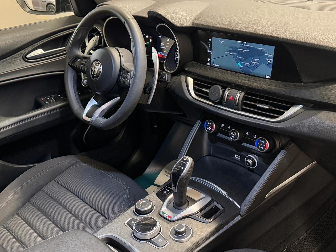 Alfa Romeo Stelvio 2.2 Turbodiesel 190 CV AT8 Q4 Business