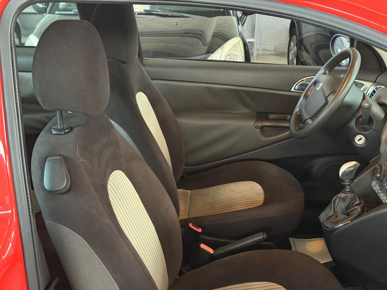 Lancia Ypsilon 1.2 Passion