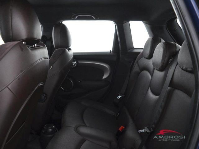 MINI Cooper D 5 porte Cooper 1.5