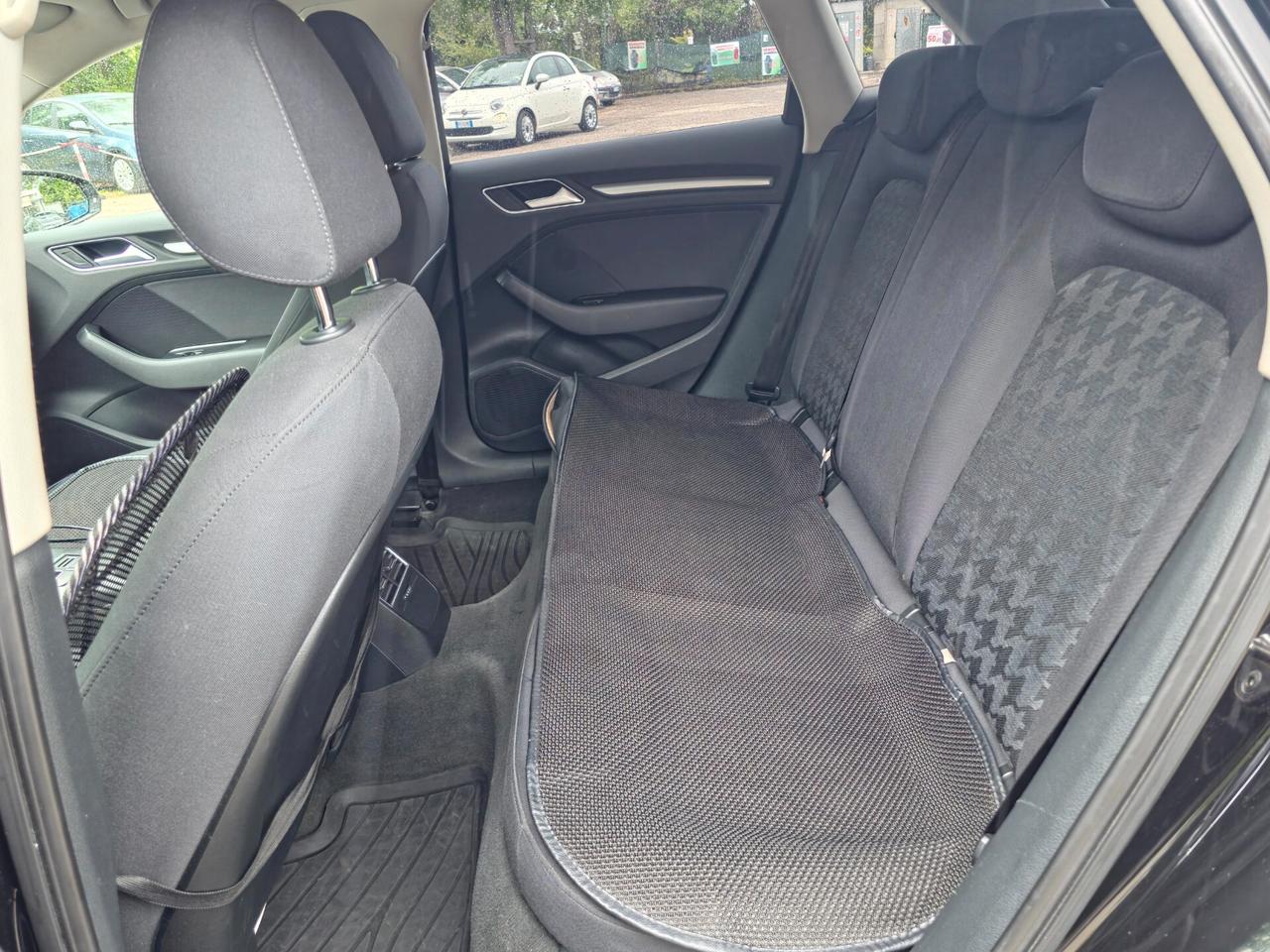 Audi A3 1.6 TDI clean diesel Ambiente CV-100 2015-E6 Manuale NEO