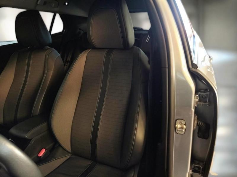PEUGEOT 2008 BLUEHDI 130 EAT8 ALLURE S/S AUTOMATICO CROSSOVER
