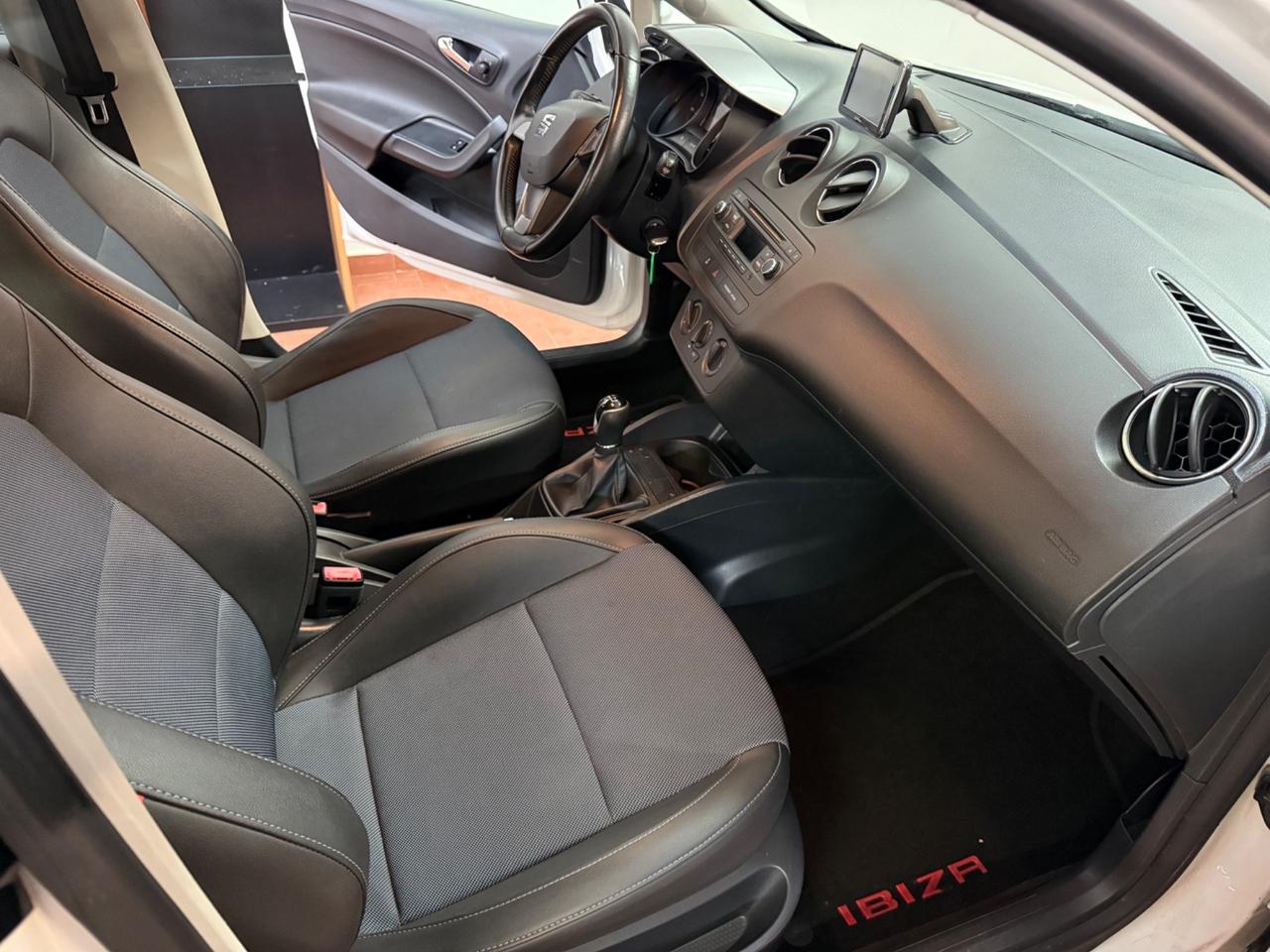 Seat Ibiza 1.2TDI 75 CV CR 5p. Business High