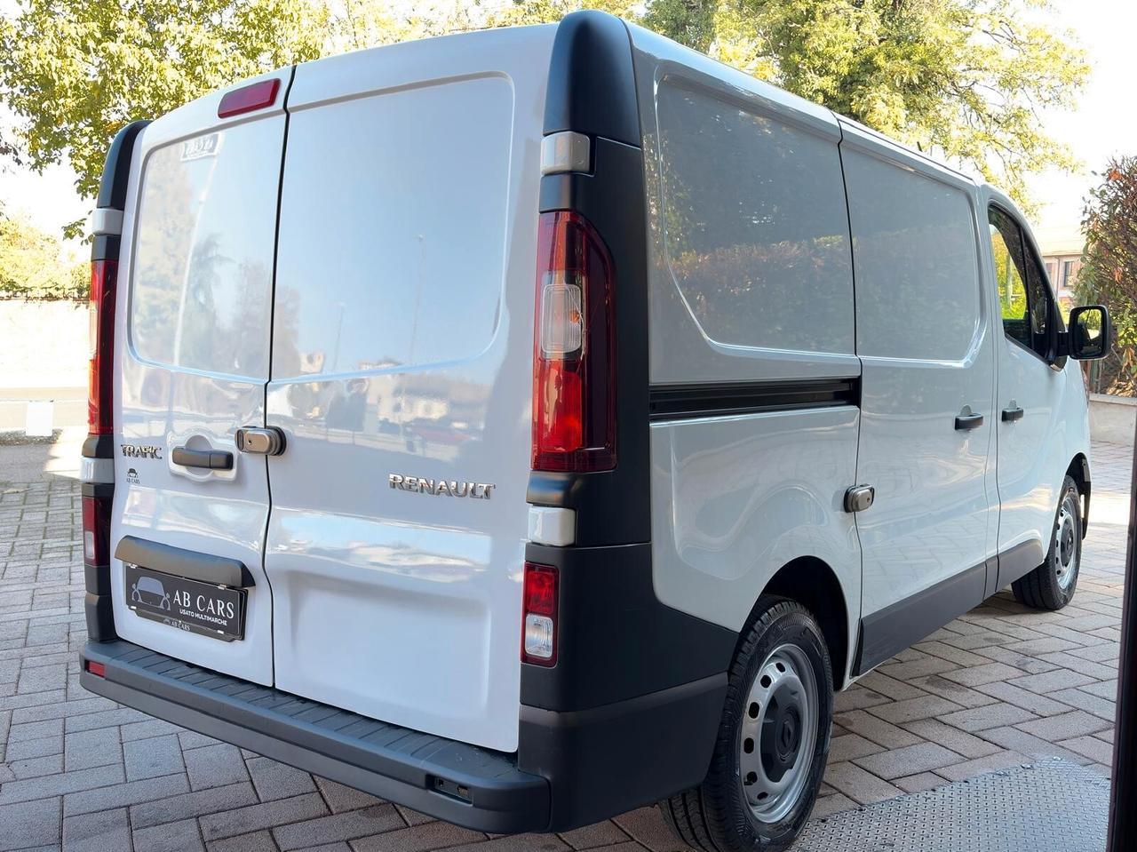 Renault Trafic 2.0 dci 110 CV Start L1 H1 2022 Km 76 000 EURO 6D