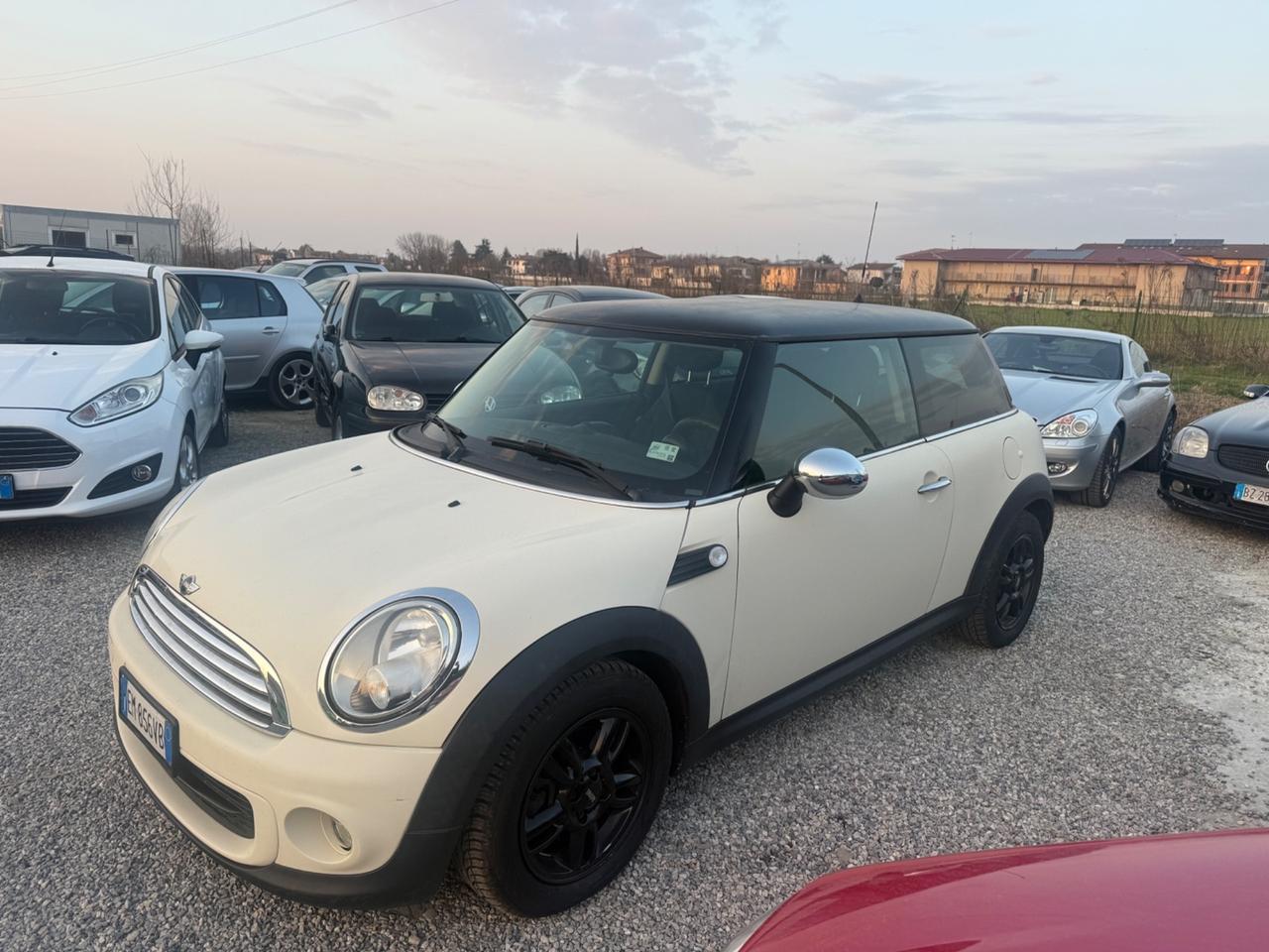 Mini 1.6 16V One (55kW)
