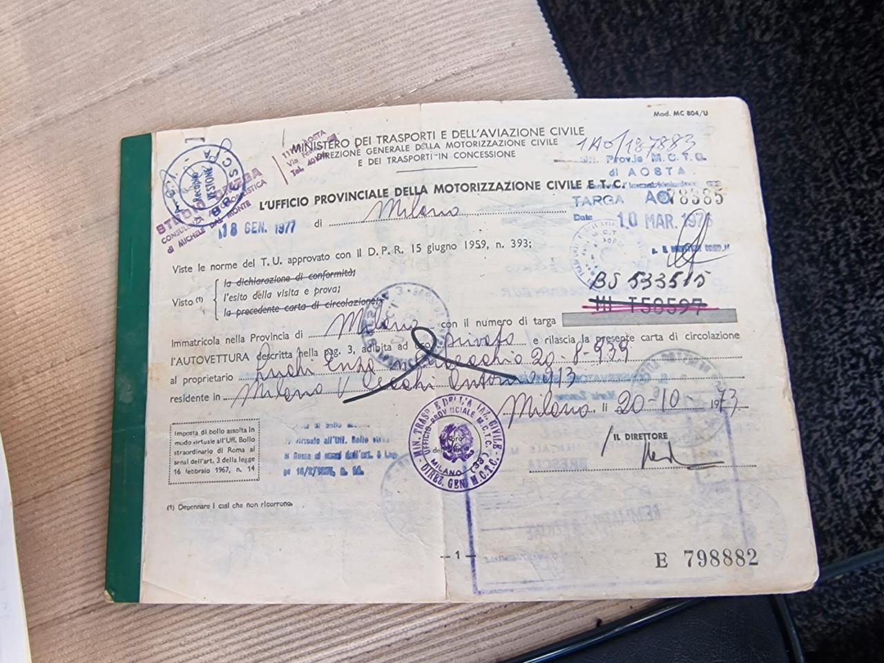 Bmw 2002 Tii - Book Service 5 speed