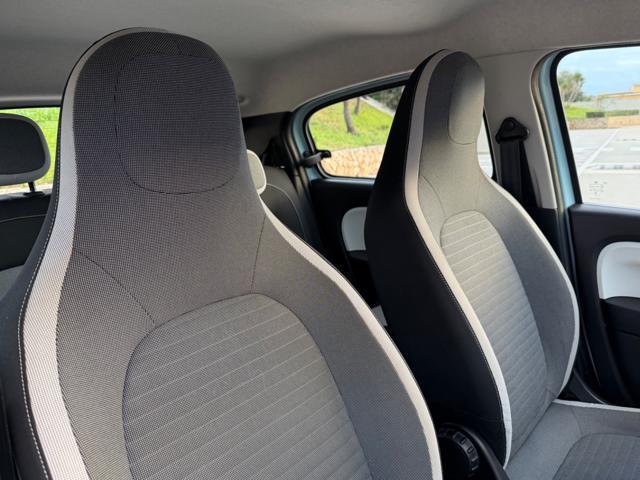 RENAULT Twingo SCE+NAVI CARPLAY WI-FI+SENSORI PARK