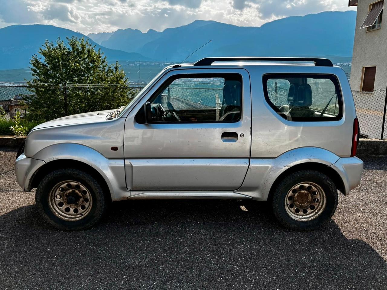 Suzuki Jimny 1.3i 16V cat 4WD JLX
