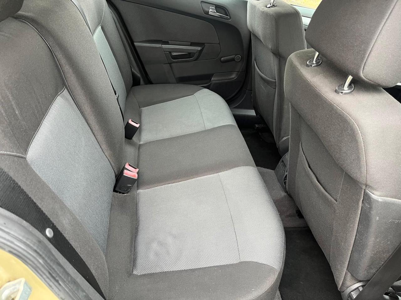 Opel Astra 1.6 115CV 5 porte Elective