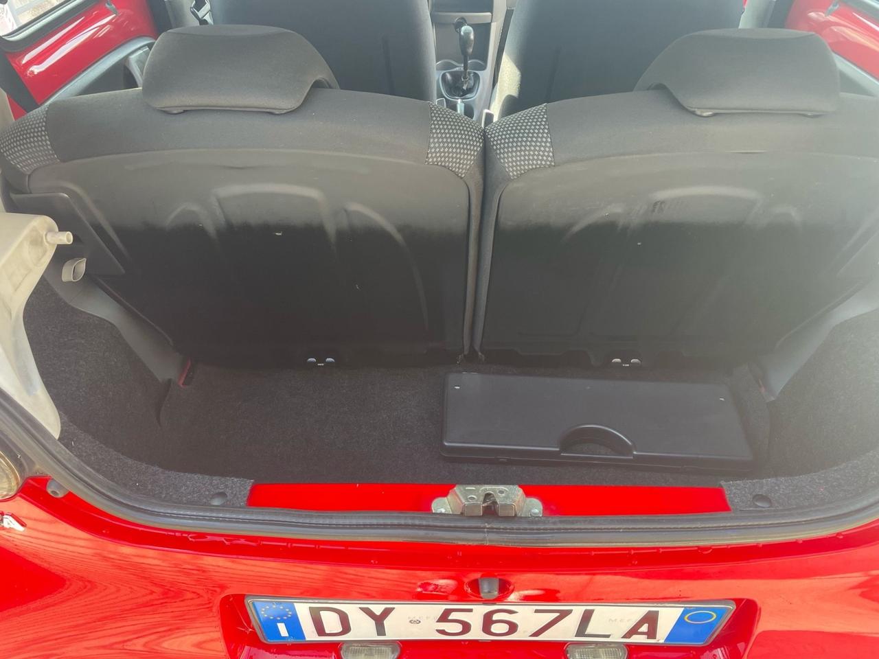 Toyota Aygo 1.0 12V VVT-i 5 porte Sol