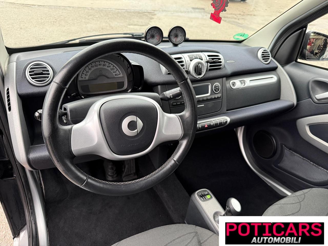 Smart ForTwo 1000 52 kW MHD coupé pure