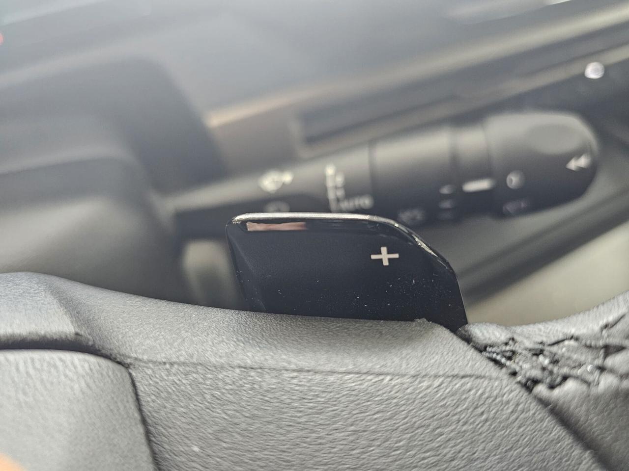 NUOVA LANCIA YPSILON IBRIDA LX 1.2 IBRIDO 81KW (110CV) CAMBIO AUTOMATICO