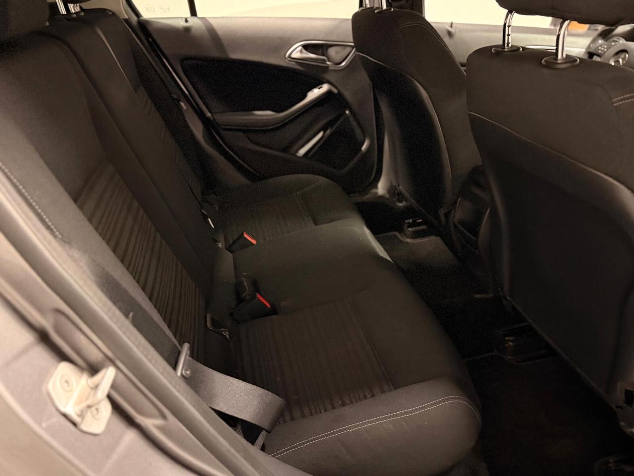 Mercedes-benz A 180 CDI BlueEFFICIENCY Premium