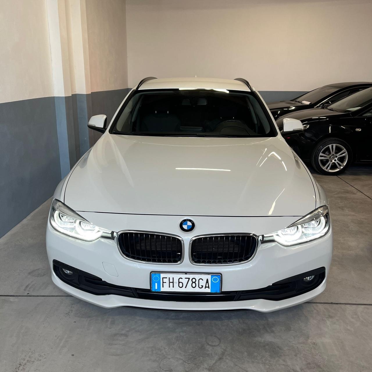 Bmw 320 320d xDrive Touring Msport
