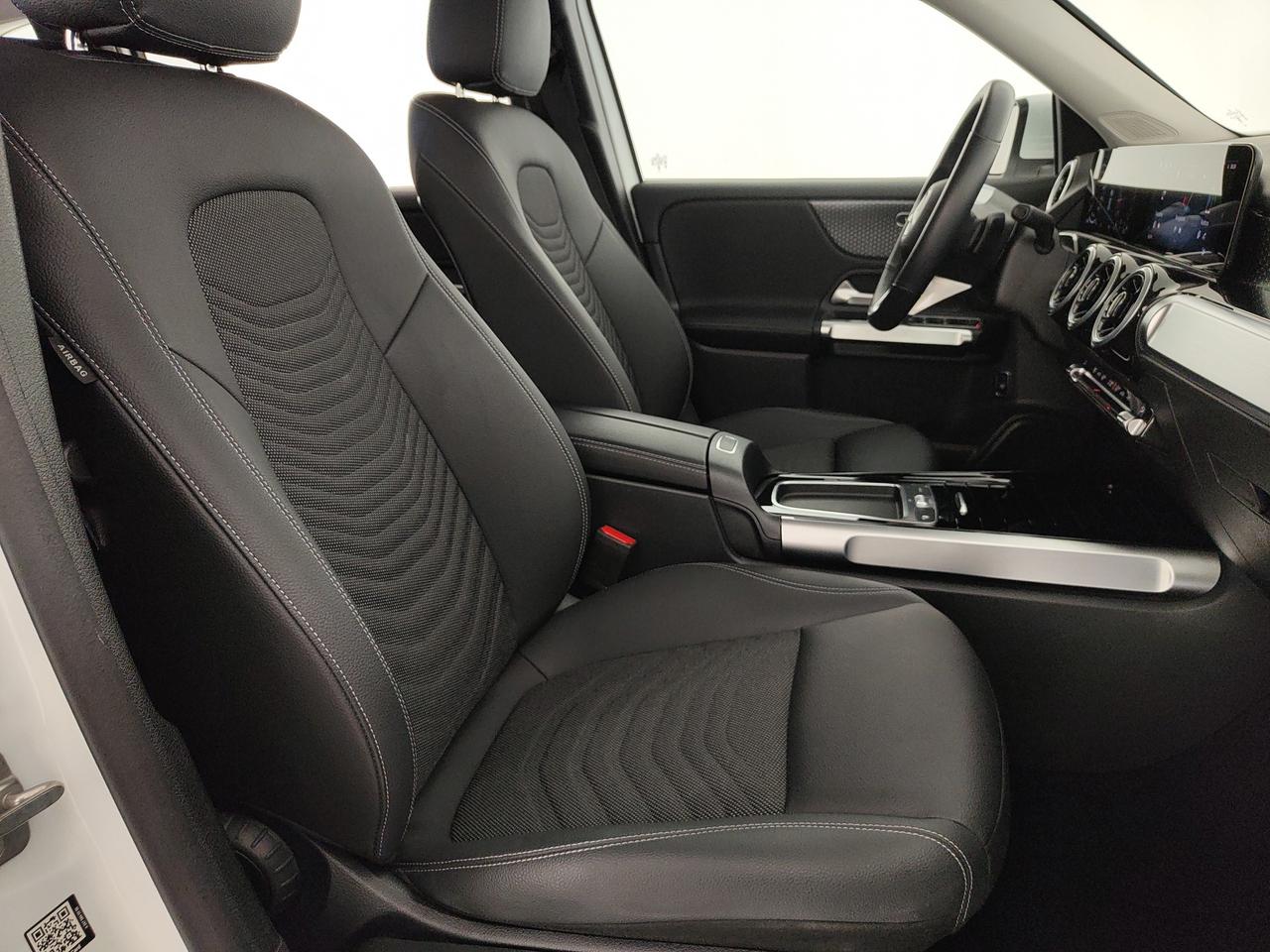 Mercedes-Benz GLB 180 d Progressive Advanced auto