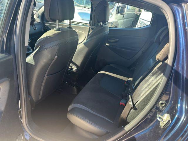 LANCIA Ypsilon GPL 1.2 69 CV 5 porte Ecochic Platinum