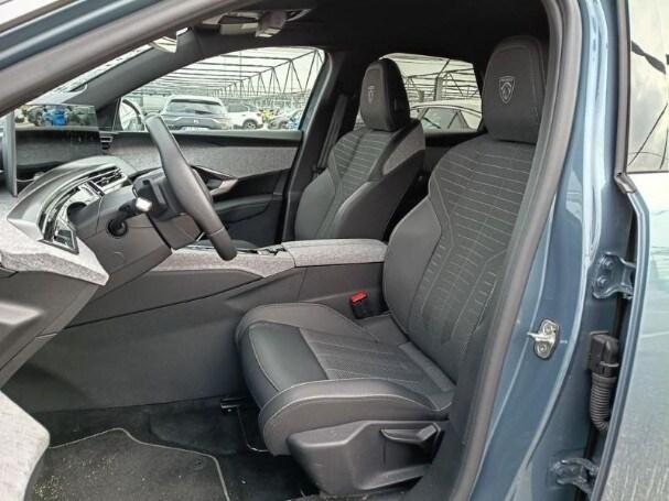 PEUGEOT 3008 3ª serie 3008 Hybrid 145 e-DCS6 GT