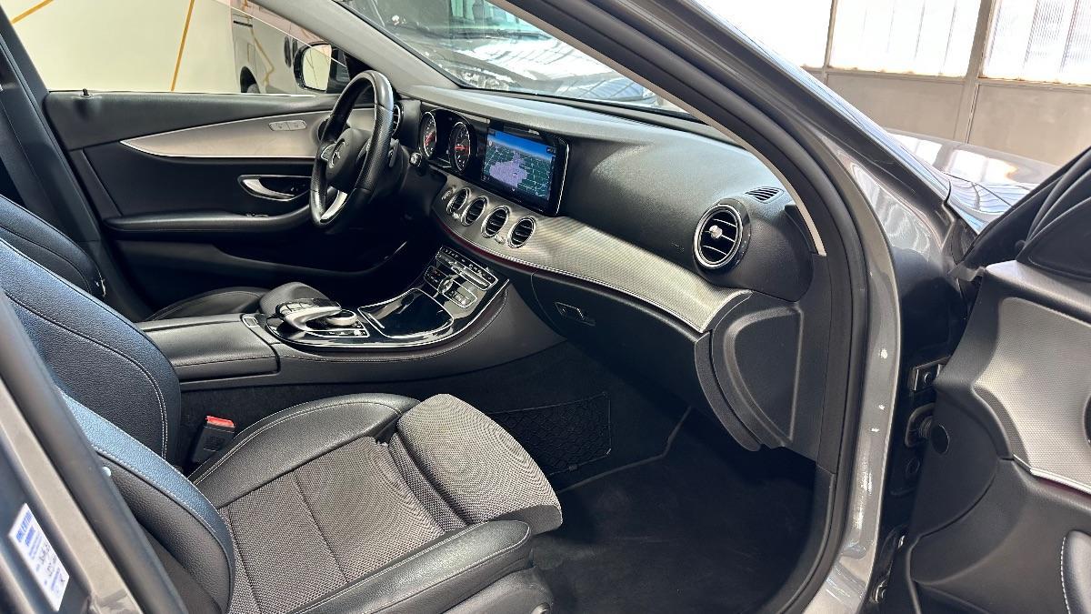 MERCEDES - Classe E Station Wagon - E 220d S.W. Auto Premium