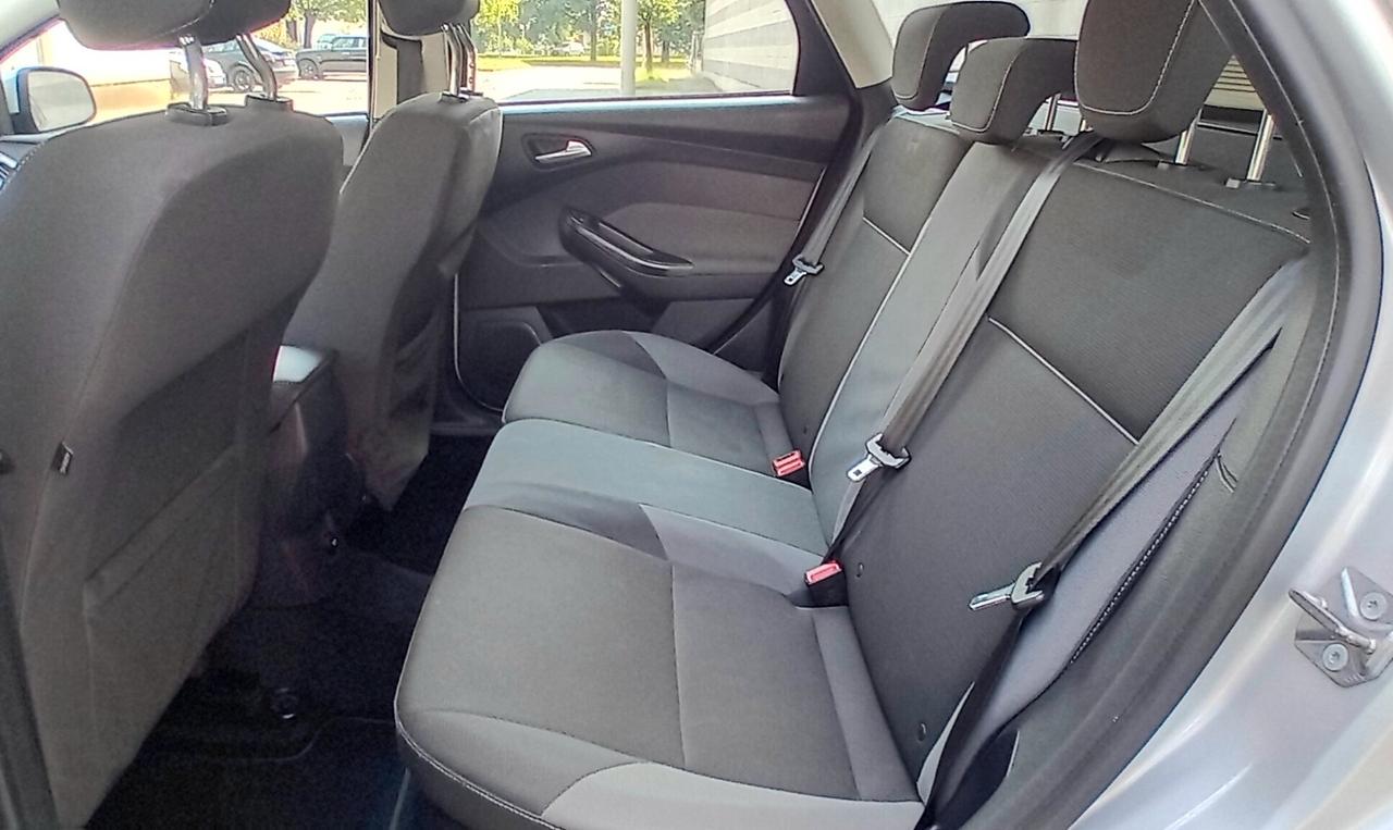 Ford Focus 1.6 TDCi 2012 EURO5 RADIATA TRATTABILE