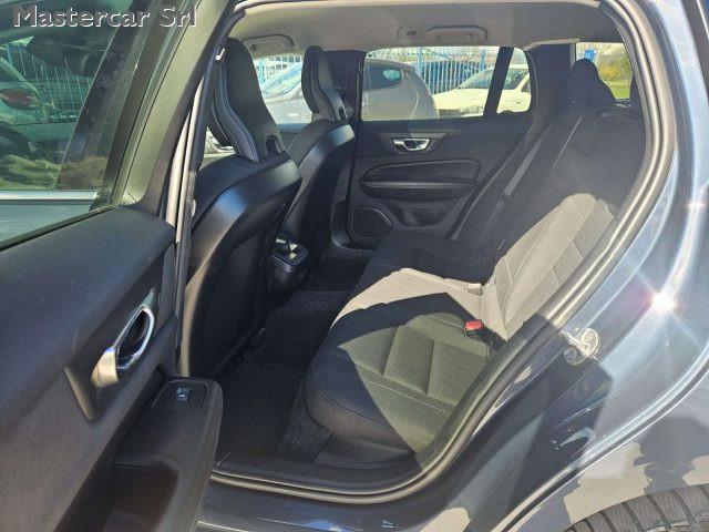 VOLVO V60 V60 2.0 b4 Momentum Business Pro auto - GH525JF