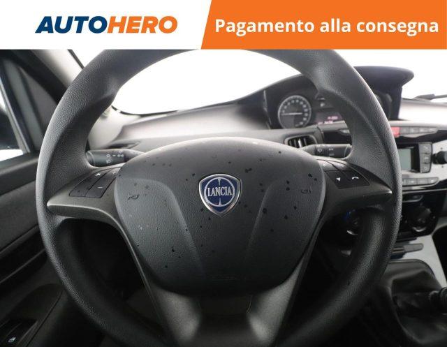 LANCIA Ypsilon 1.0 FireFly 5 porte S&S Hybrid Silver